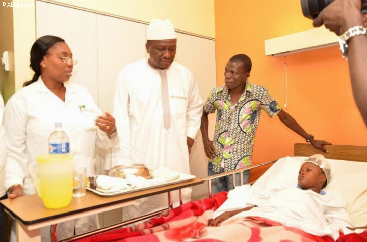 Hamed Bakayoko rend visite aux blessés et aux familles de victimes ; Sa réponse au FPI