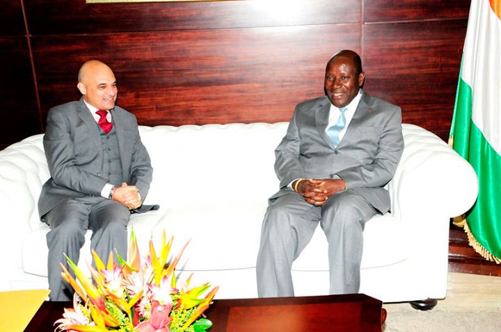 Coopération: Dinesh Bhatia, Ambassadeur d’Inde en Côte d’Ivoire et le Premier ministre ivoirien Kablan Duncan passent en revue les relations entre les deux pays