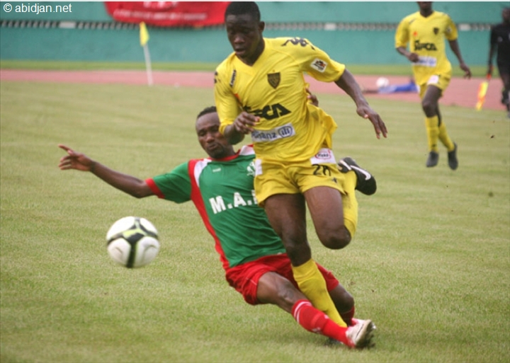 Journée 11 : l'ASEC Mimosas face à l'invincibilité du Racing Club d'Abidjan