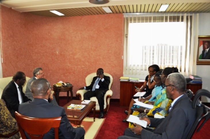 Audience : le Ministre Bacongo Cissé a reçu une délégation de l’Auf