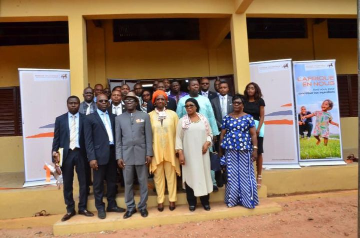 Bénin : inauguration de 3 salles de classe entièrement équipées à l’école primaire publique Ahossougbéta de Togba don de Banque Atlantique