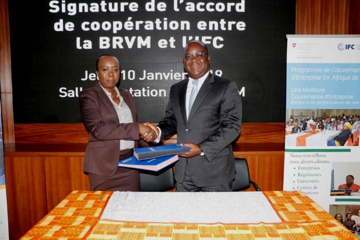 L’élaboration d’un code de bonne gouvernance à l’attention des sociétés cotées au centre de la signature d’un Accord de partenariat entre la BRVM et l’IFC