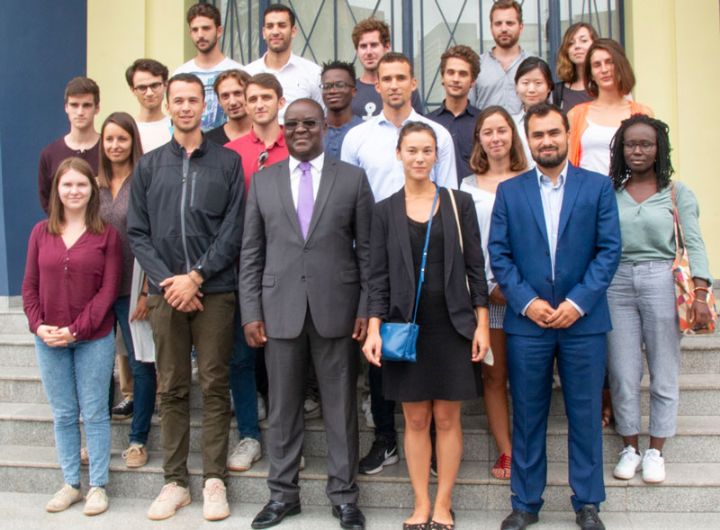 Des Etudiants de L’ESSEC Rabat visitent la BRVM