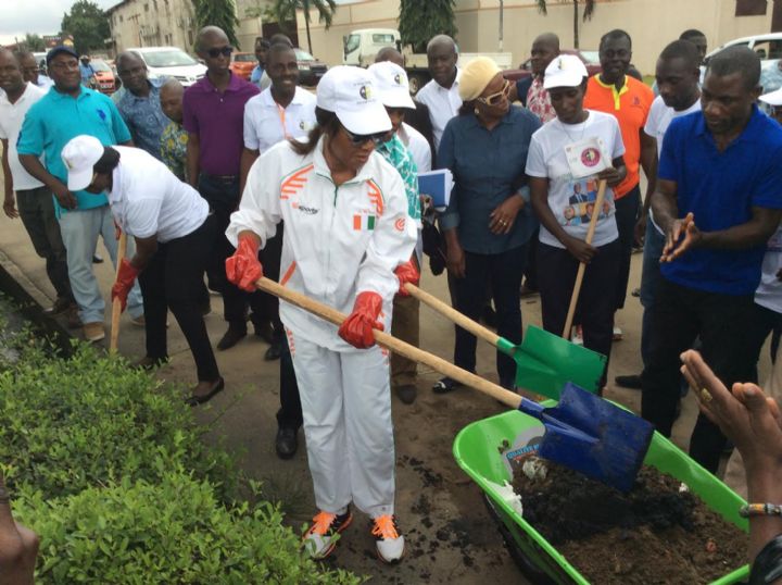 Affoussiata Bamba-Lamine promet de faire de la zone 9 la plus propre de Cocody