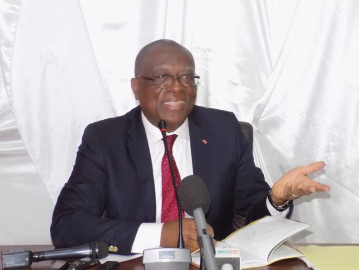 Ezaley et son directeur de campagne adjoint auditionnés par la police, puis relaxés