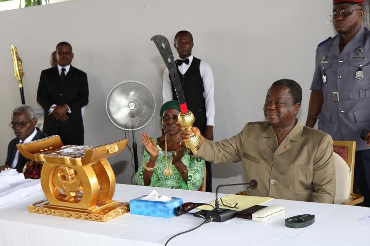 Rencontre cadres et populations du N’zi avec le président Bédié: Le N’zi renouvelle son pacte de fidélité avec Bédié