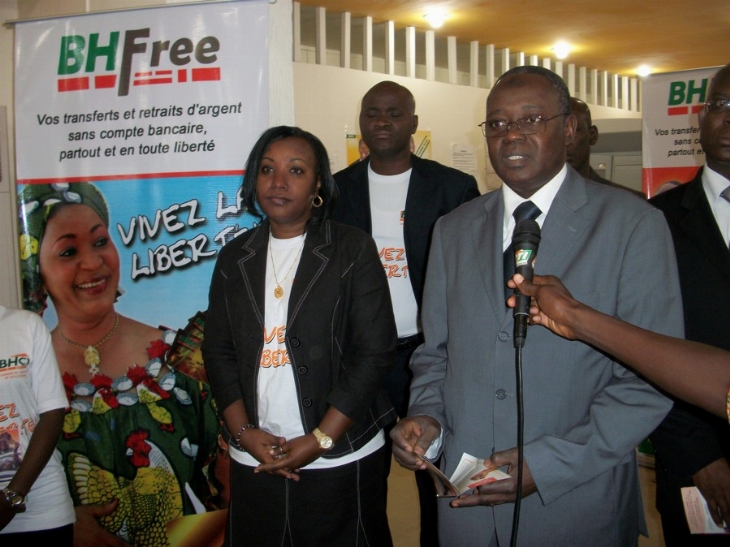 Banques/ La BHCI présente sa nouvelle carte BHFREE