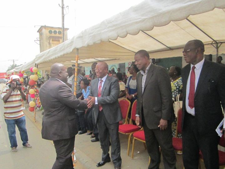 Bingerville/Festivités de fin d’année: Le maire Beugré Djoman offre  le festival ‘’infofotchi 2016’’ aux populations