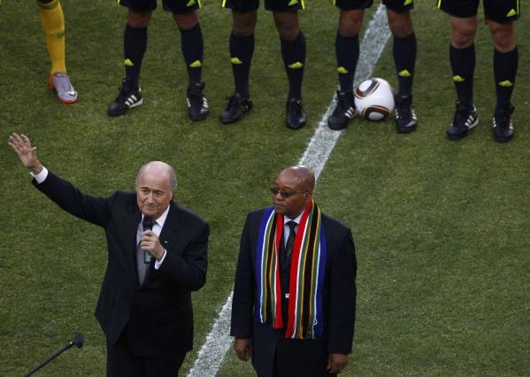 Coupe du monde 2010 - Ouvrir le bal, drôle de cadeau