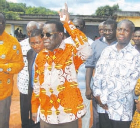 Election présidentielle / Blehoué Aka (aux populations d’Arrah): “Si vous aimez la Côte d’Ivoire, votez Gbagbo”