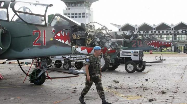 Bombardement de Bouaké: le général Poncet, chef de la force Licorne, à la barre