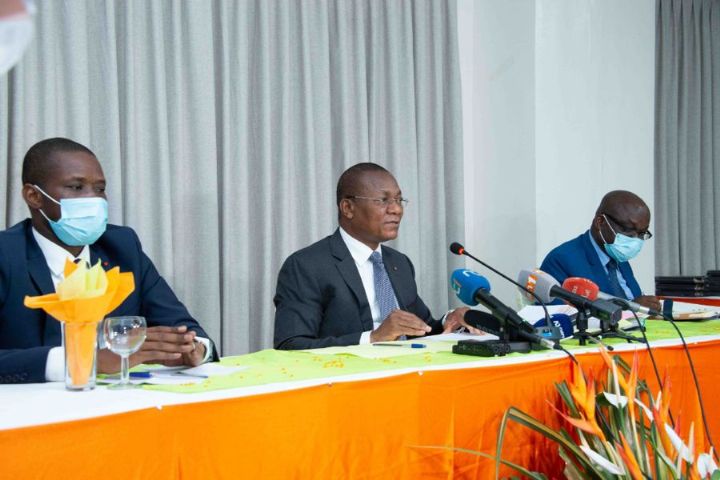 Urbanisme: Koné Bruno annonce la restructuration de cinq quartiers précaires d’Abidjan