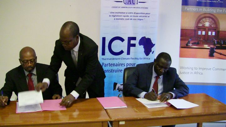 Amélioration du climat des affaires: la Cour d’Arbitrage de Côte d’Ivoire inaugure son siège de San Pedro et signe une charte de la médiation avec la communauté portuaire
