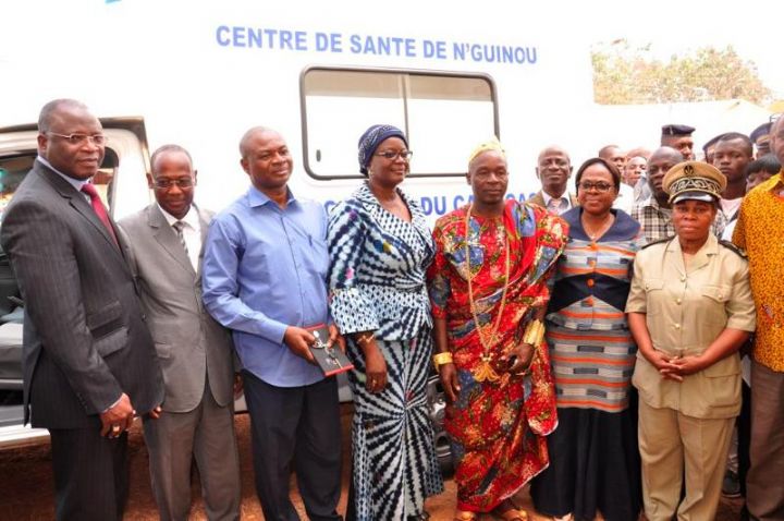 Le conseil du Café-cacao fait don d’une ambulance médicalisée aux populations de Nn’Guinou