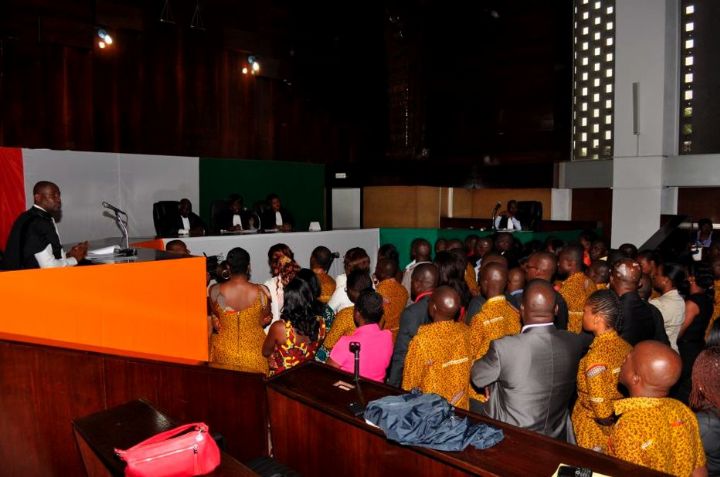 Des agents en charge de la commercialisation du conseil du Café-Cacao prêtent serment devant le tribunal d’Abidjan plateau