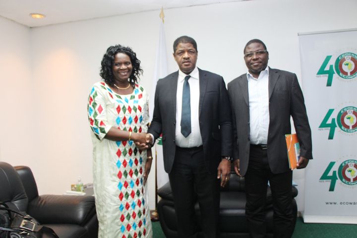 Le Comité Exécutif Régional du Forum de la Société civile de l’Afrique de l’Ouest chez SEM Alain De Souza, Président de la Commission de la CEDEAO