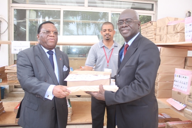 Législatives 2011: Bakayoko remet aux candidats leurs affiches