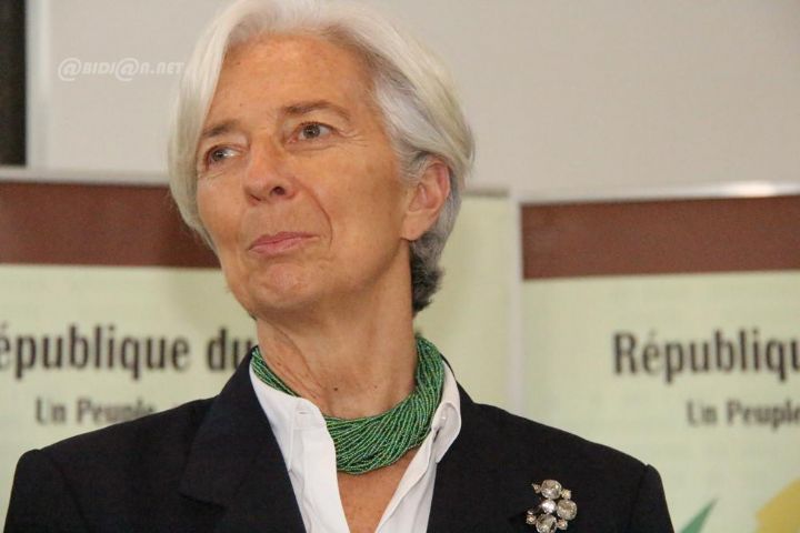 Le FMI allègera de 100 millions de dollars la dette des trois pays frappés par Ebola