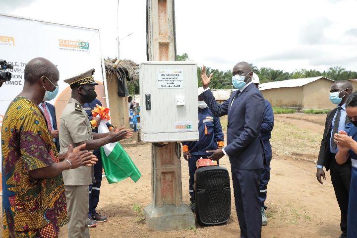 Poursuite du programme d’électrification en Côte d’Ivoire malgré l’impact négatif du Covid-19