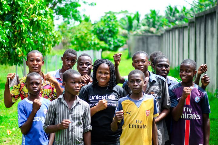 L’UNICEF exhorte des jeunes filles démunies d’Adjamé à s’inscrire à une formation professionnelle