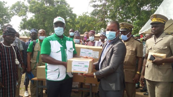 La CNFCI entreprend des actions sociales au bénéfice des populations de Kalamon