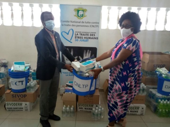 COVID 19 : L’ONUDC remet des kits sanitaires aux structures de lutte contre la traite des personnes