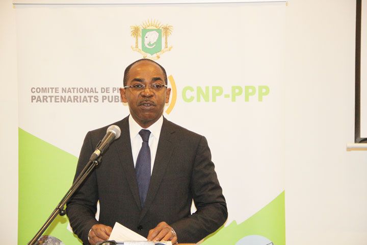 Partenariats public-privé : lancement du portail des PPP