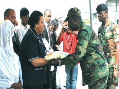 Hommage posthume, hier / La nation reconnaissante au col-major Dosso Adama