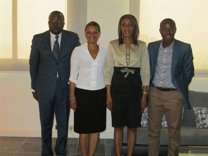 Démantèlement des panneaux publicitaires à Abidjan : La Ministre Affoussiata Bamba-Lamine a reçu la Cafci