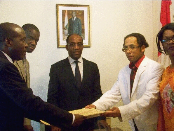 CEI-Canada: Réception et affichage de la liste électorale provisoire