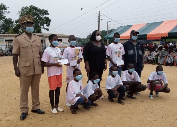Toulépleu et Guiglo ( Cavally) : Anne Ouloto exhorte la jeunesse à continuer de maintenir un climat de paix