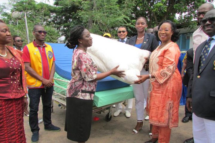 Cocody : 3 centres de santé équipés en matériel biomédical d’une valeur de 50 millions de F CFA