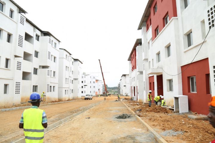 Programme Présidentiel De Logements Sociaux 4000 Logements Livrés Aux Populations Abidjanaises 