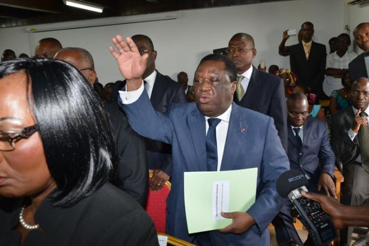 Les 17 membres de la Commission électorale indépendante (CEI) ont prêté serment