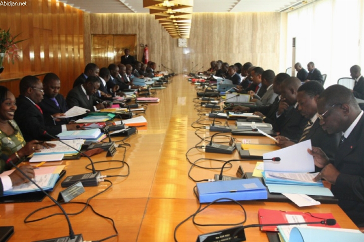 Communiqué  du Conseil des Ministres du mercredi 19 octobre  2011