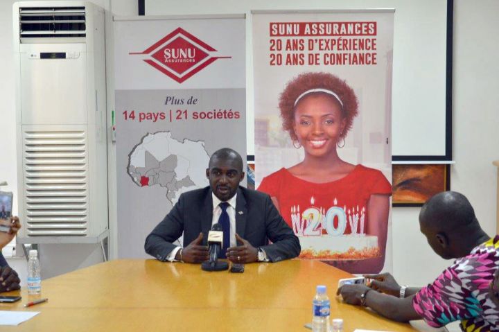 Business Connexion 20e Edition / Conférence de Presse: Le Guest Speaker Gildas N’Zouba DGA SUNU Assurances Vie CI face à la presse.