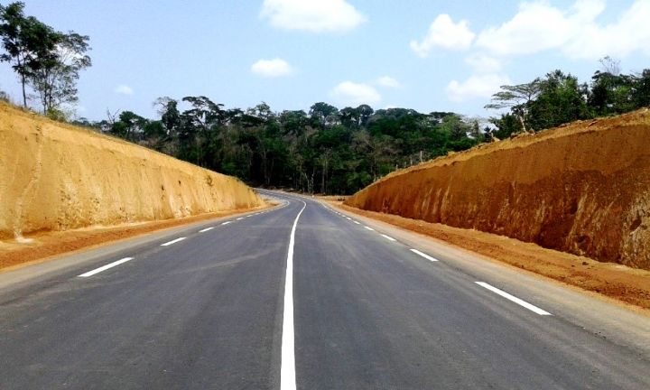 Démarrage des travaux de l’autoroute carrefour sable-Siporex route de Dabou