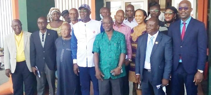 Les députés Pdci chez les faitières des consommateurs, hier : « Nous sommes venus parce que la situation est grave »