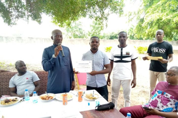 Le personnel du lycée Alassane Ouattara de Ouangolodougou distingué