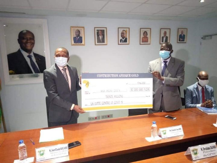 Lutte contre la Covid-19 : une entreprise minière offre 50 millions de FCFA à la Côte d’Ivoire
