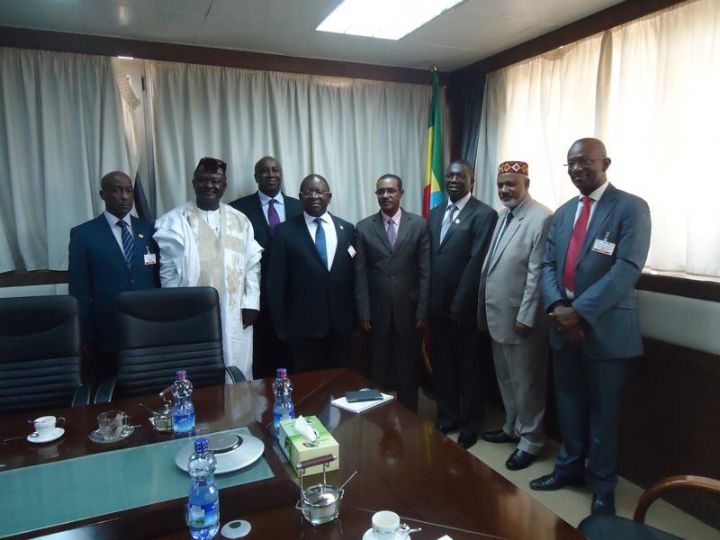 Une délégation de l’Organisation Inter Africaine de Café(OIAC) conduite par SEM Luc Magloire Mbarga Atangana, Ministre Camerounais du Commerce reçue en audience par SEM Wondirad Mandefro, Ministre d’Etat chargé de l’Agriculture et des ressources naturelles de l’Ethiopie

