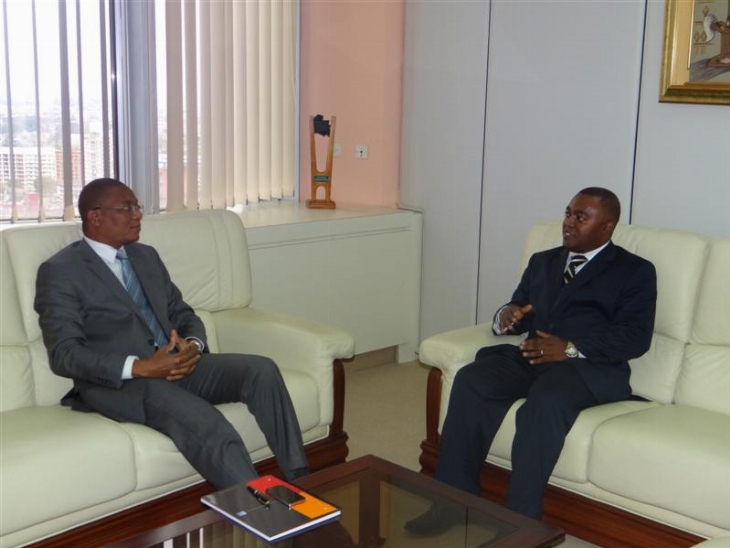 Echange : Le ministre Bruno Koné reçoit le nouveau directeur du VITIB