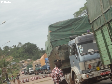 Riviera 2 : un camion fonce dans une église et fait des blessés graves