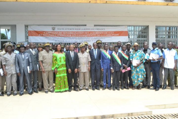 Bonne gouvernance : les acteurs de l’administration publique et les populations de la région du haut Sassandra s’engagent contre la corruption
