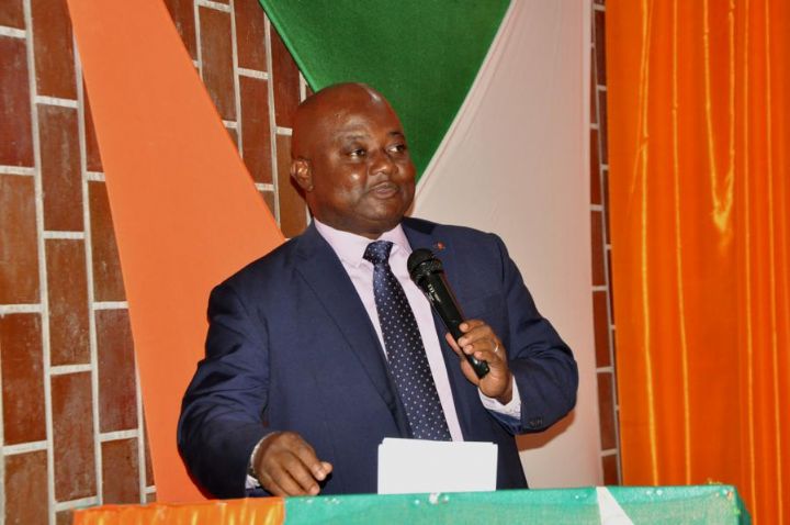 Hôtels, restaurants, night-clubs, agences de voyages et location de véhicules : le ministère du Tourisme et des Loisirs forme ses agents à la répression réglementaire