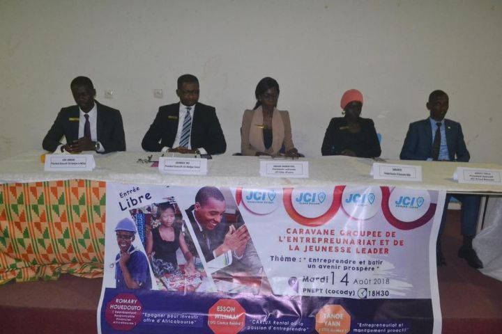 Sensibilisation à l’entrepreneuriat : 3000 jeunes formés pendant une caravane sur l’entrepreneuriat et le leadership