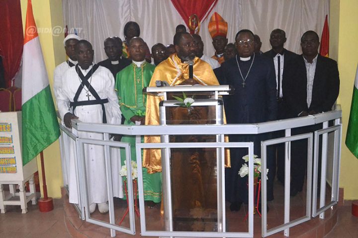 Motion de remerciement et de soutien du Collectif des confessions religieuses chrétiennes d’Abobo au Ministre d’Etat Hamed Bakayoko