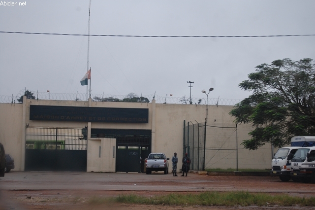 Côte d’Ivoire: suspension du mot d’ordre de grève des gardes pénitentiaires