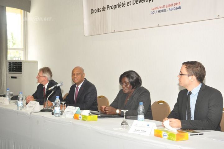 Lancement du projet DPDDA II pour augmenter le volume de diamants en Côte d ’ Ivoire