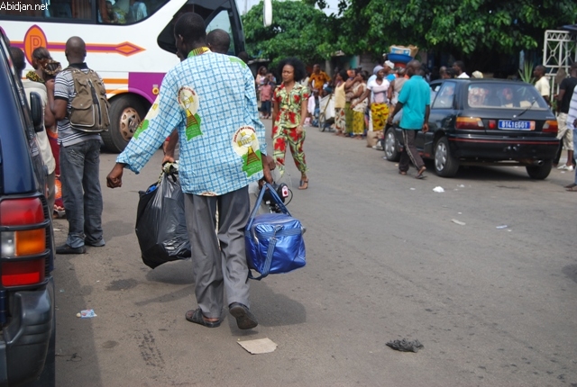 Par crainte des violences post-électorales, plus de 3.200 ressortissants ivoiriens réfugiés dans les pays voisins (HCR)